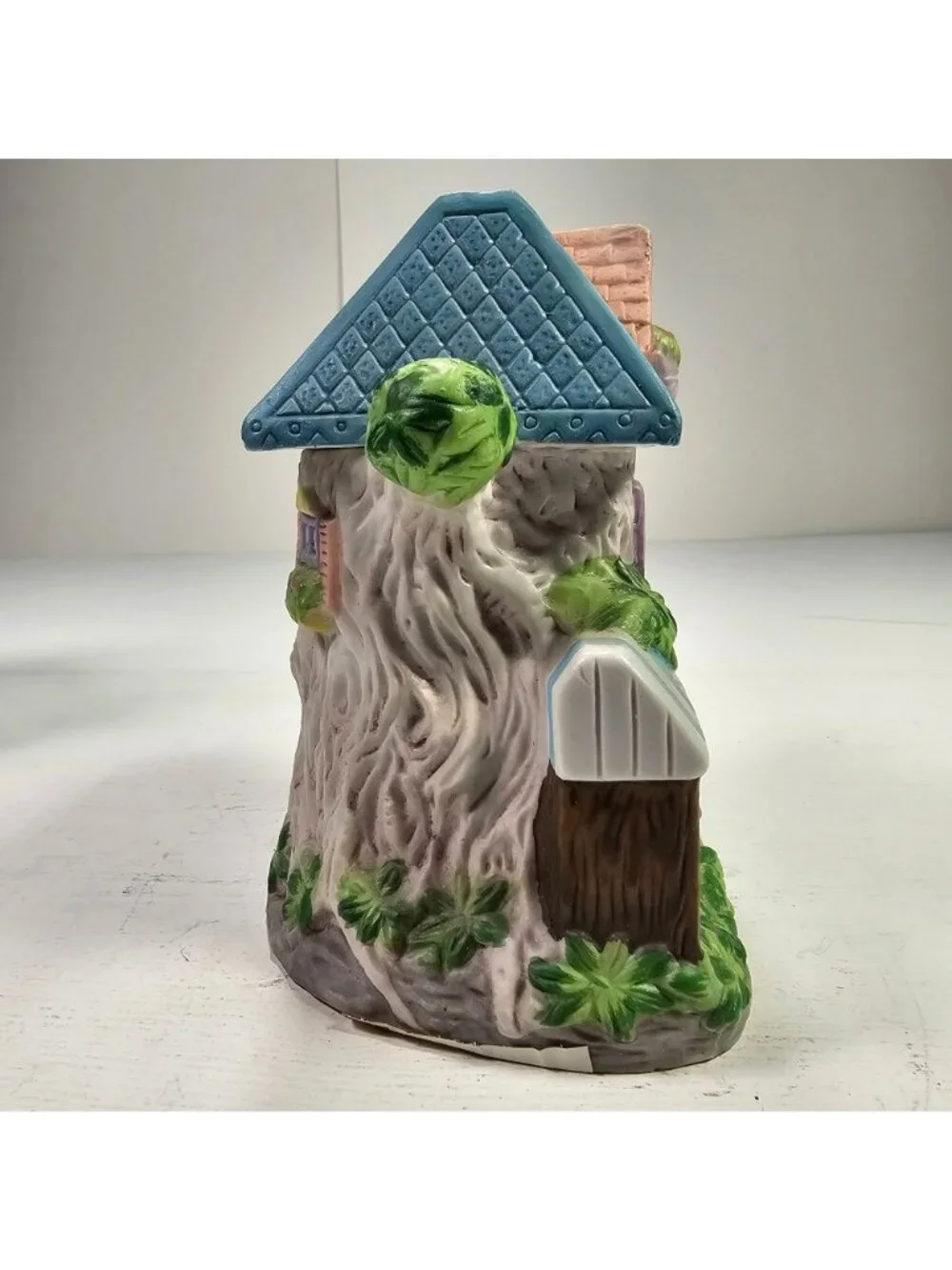Easter Jubilee Porcelain Bunny House Flower Shop Treehouse w/ Box Vintage Kmart